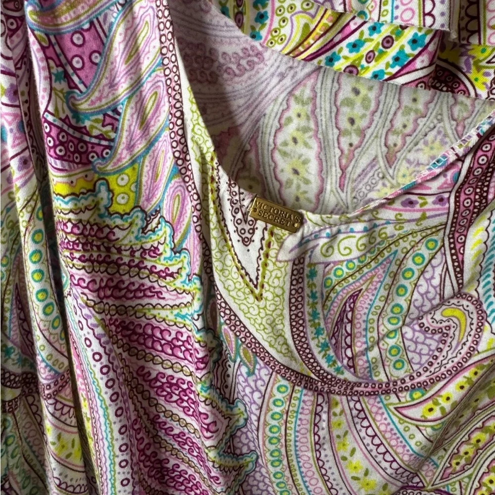 Victorias Secret Colorful Paisley Print Swim Cover-up. NWT. Small. Beach